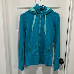 Lululemon hoodie with thumb holes